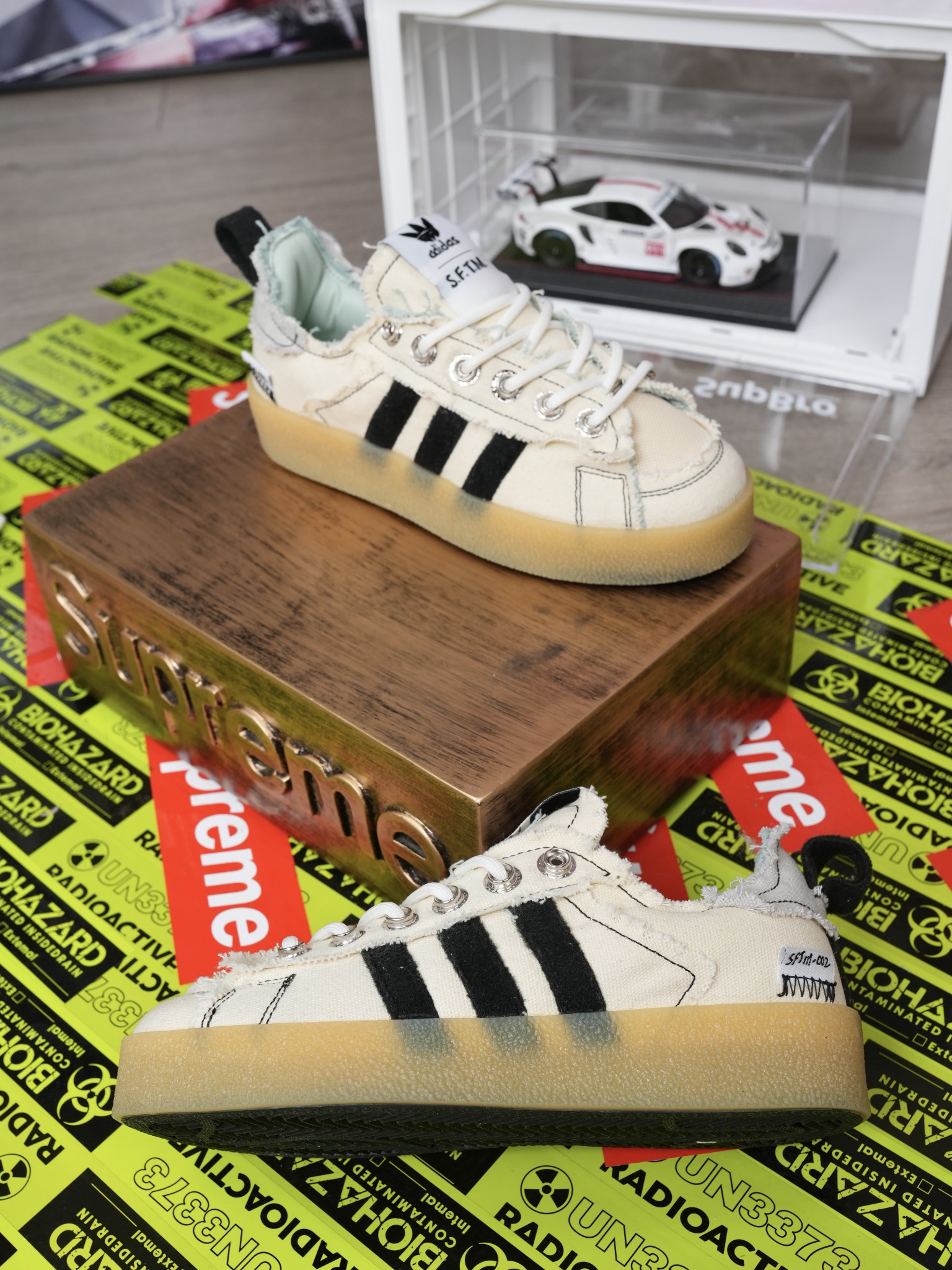 SS5355-Adidas  40.9$ gallery