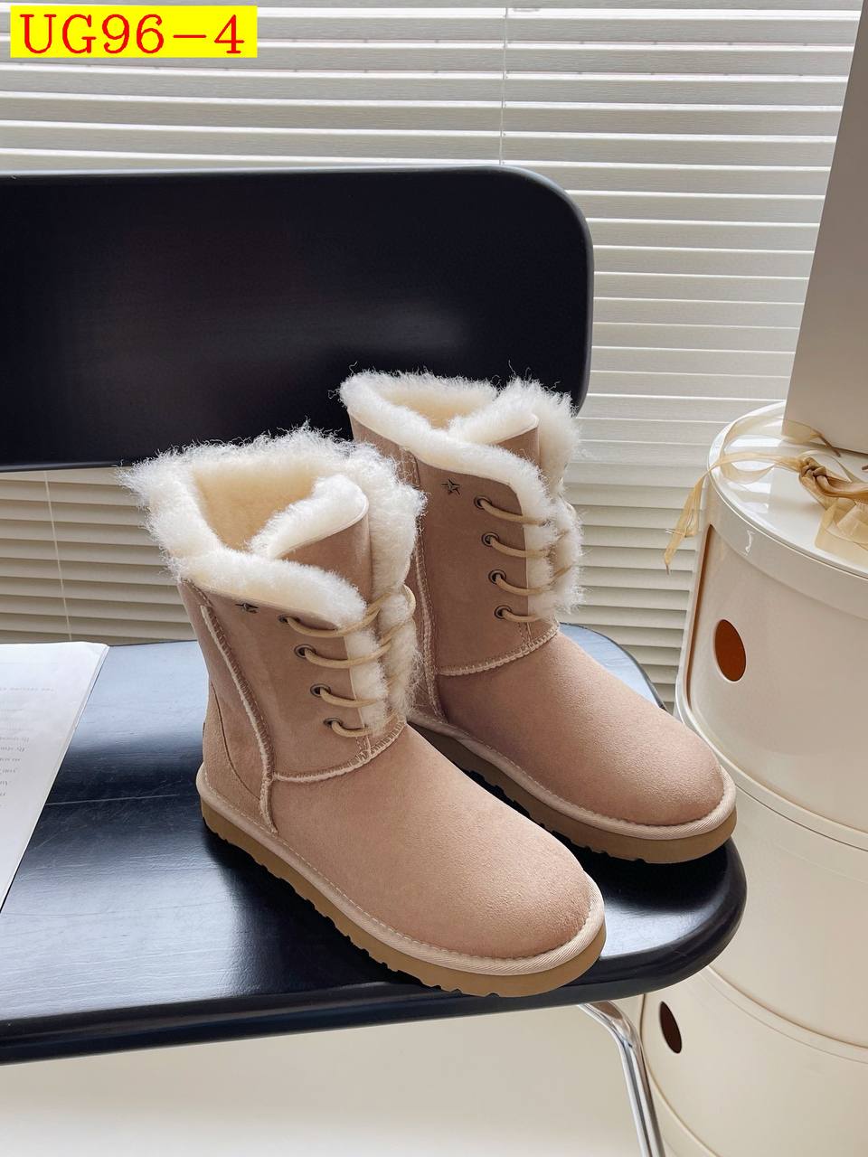 SS5591-UGG  45.99$ gallery