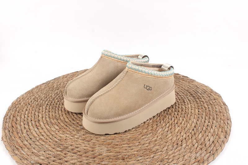 SS5835-UGG 40.99$ gallery