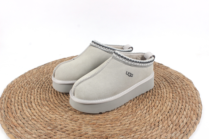 SS5835-UGG 40.99$ gallery