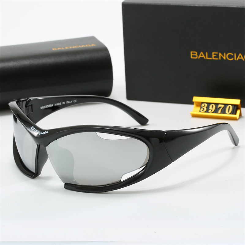 SS5928-BALENCIAGA+BOX   23.99$ gallery