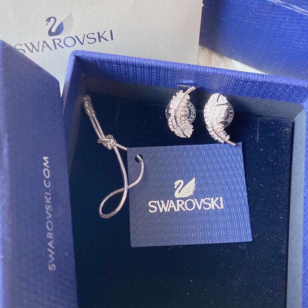 SWAROVSKI $33 gallery