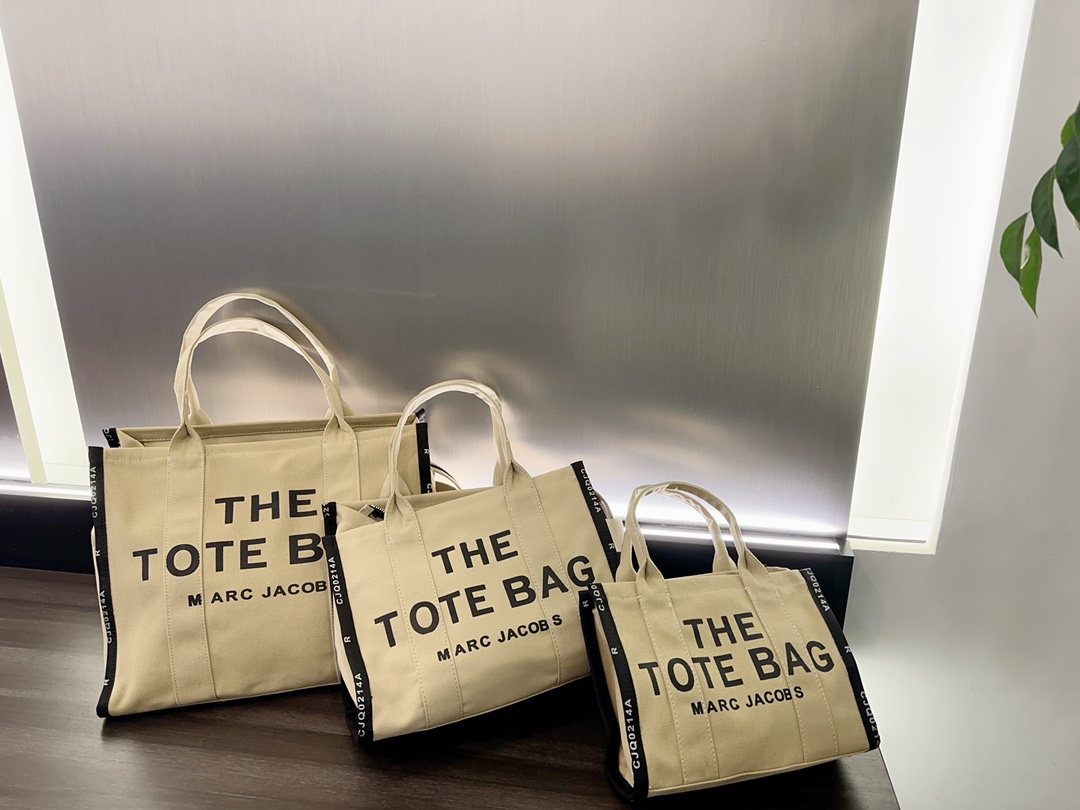 THE TOTE BAG 42.96$      10386-T gallery