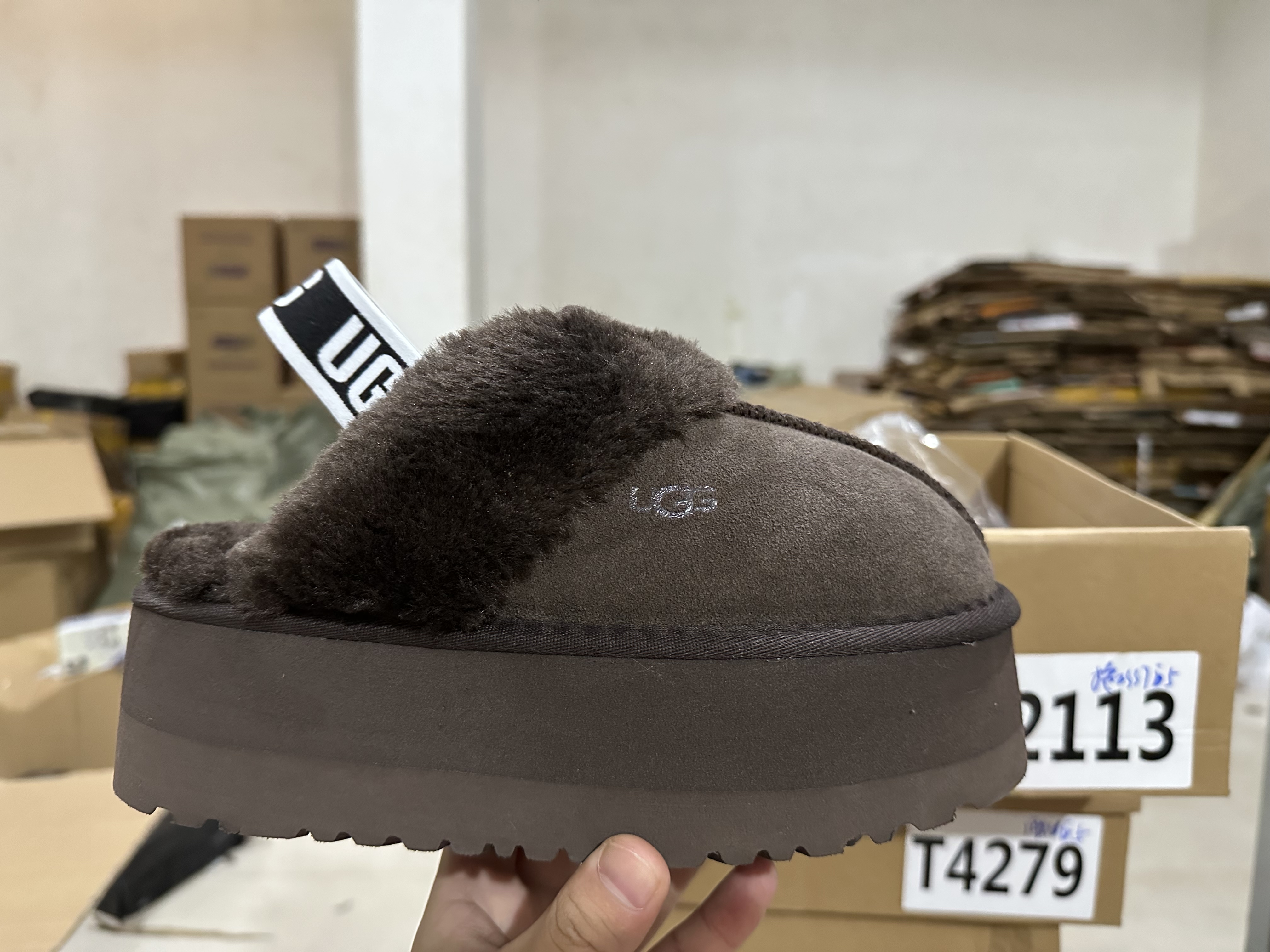 TL2113 UGG 48$ gallery