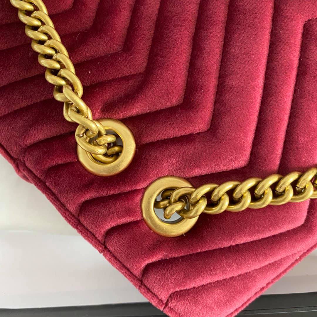 TL23 52$ GUCCI gallery