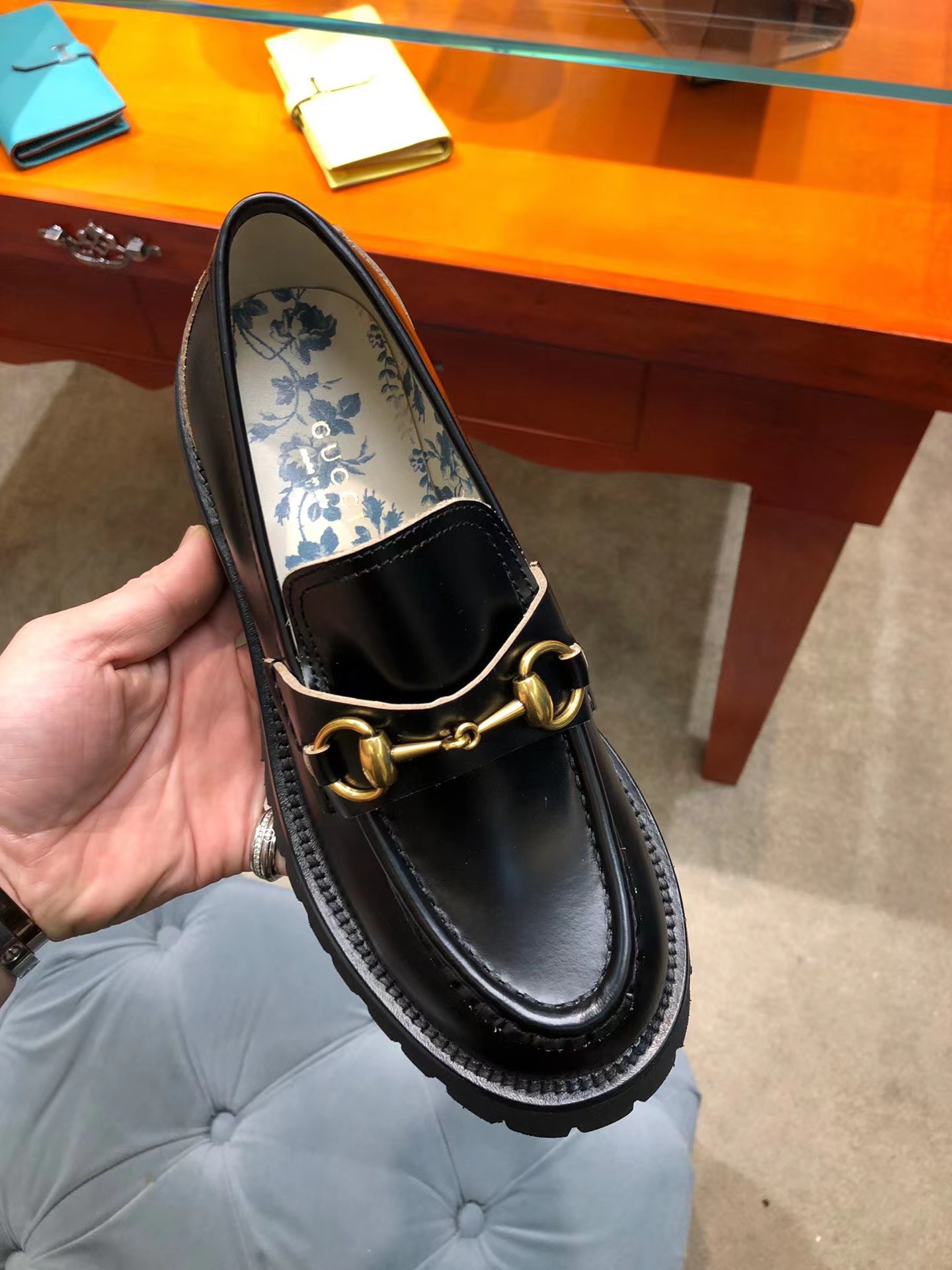 TL2557 GUCCI 52.99$ gallery