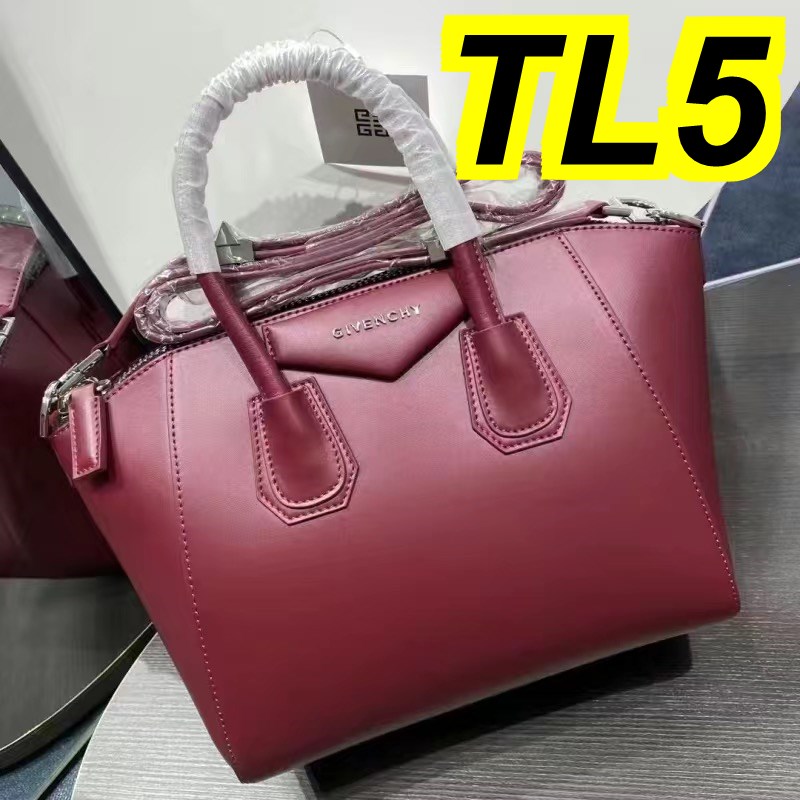 TL4203 GIVENCHY 65$ gallery