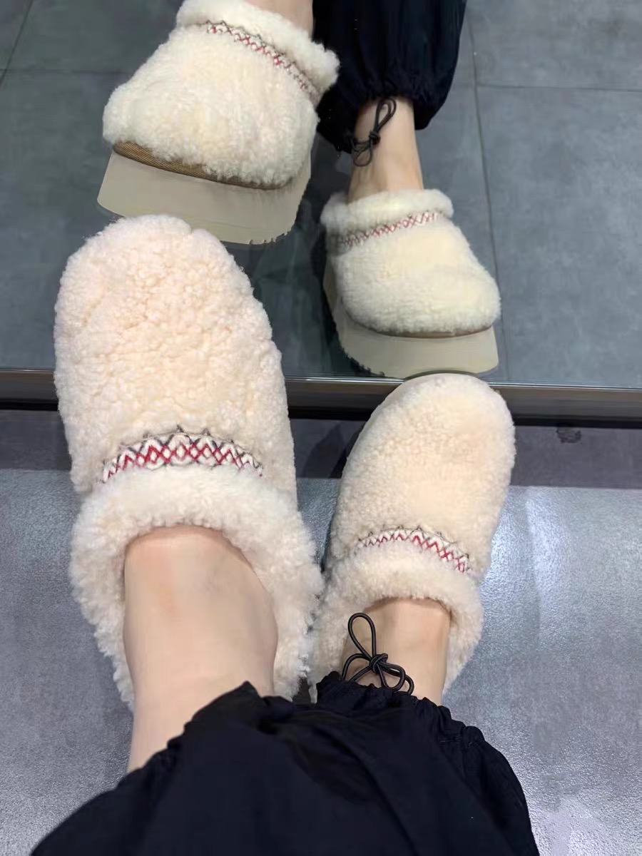 TL4625 UGG 59.99$ gallery