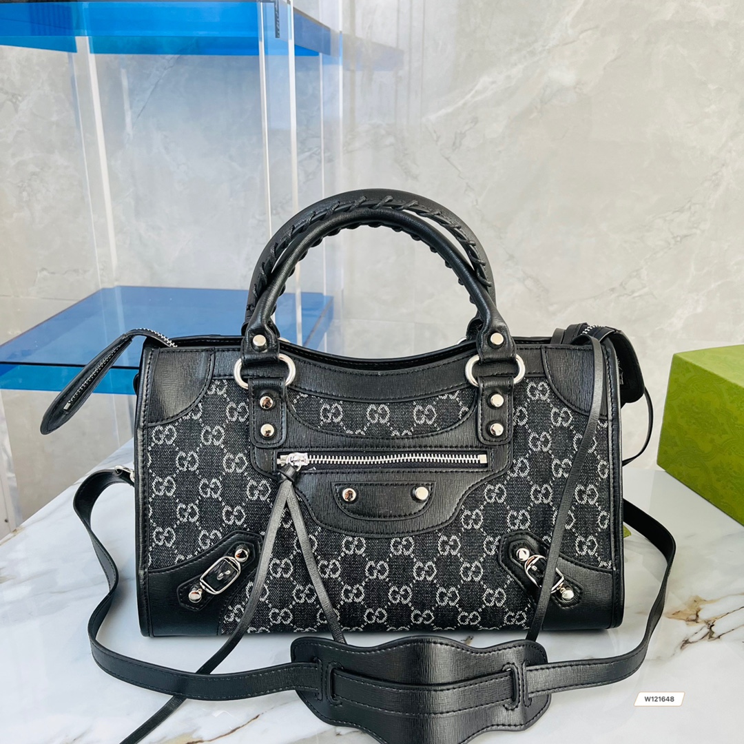 TL4689 GUCCI  65$ gallery