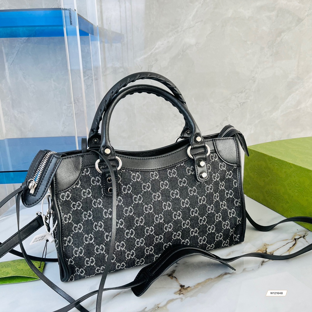 TL4689 GUCCI  65$ gallery