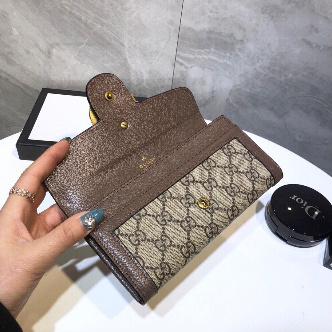 TL4715 GUCCI 49.99$ gallery