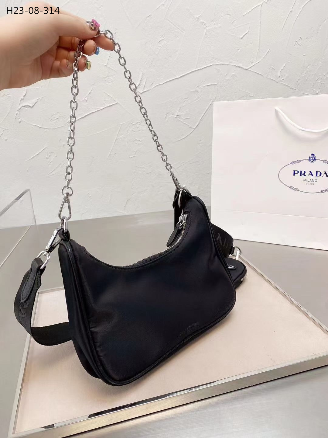 TL5046 PRADA 49.99$ gallery