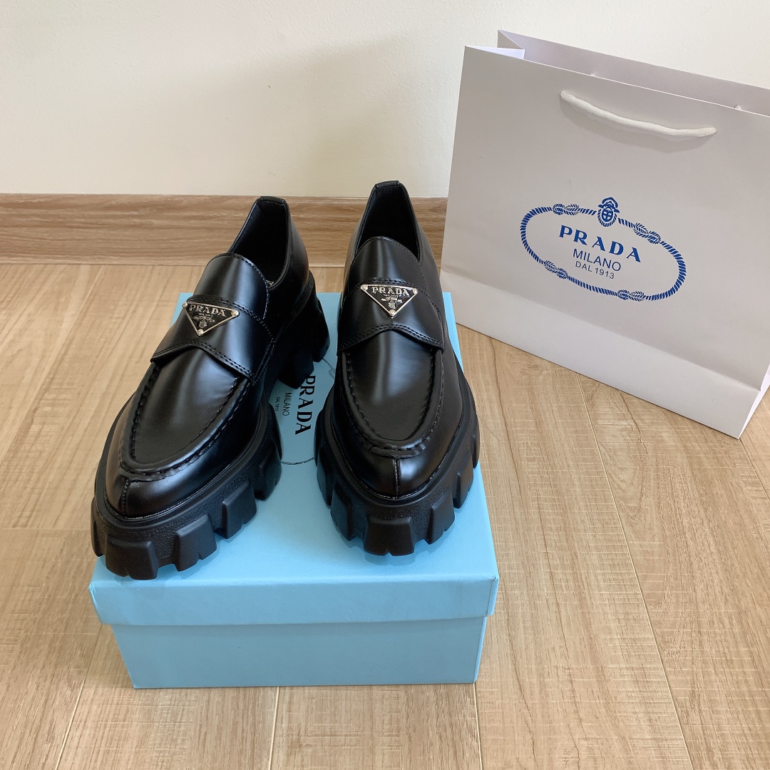 TL5063 PRADA  49.99$ gallery