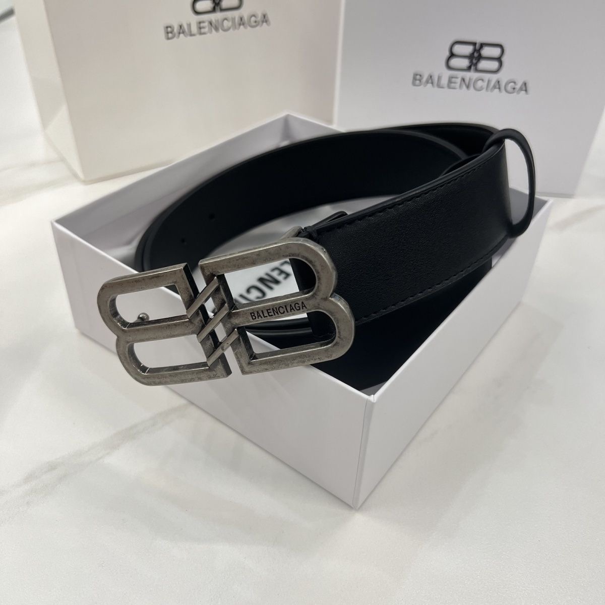 TL5064 BALENCIAGA 49.99$ gallery