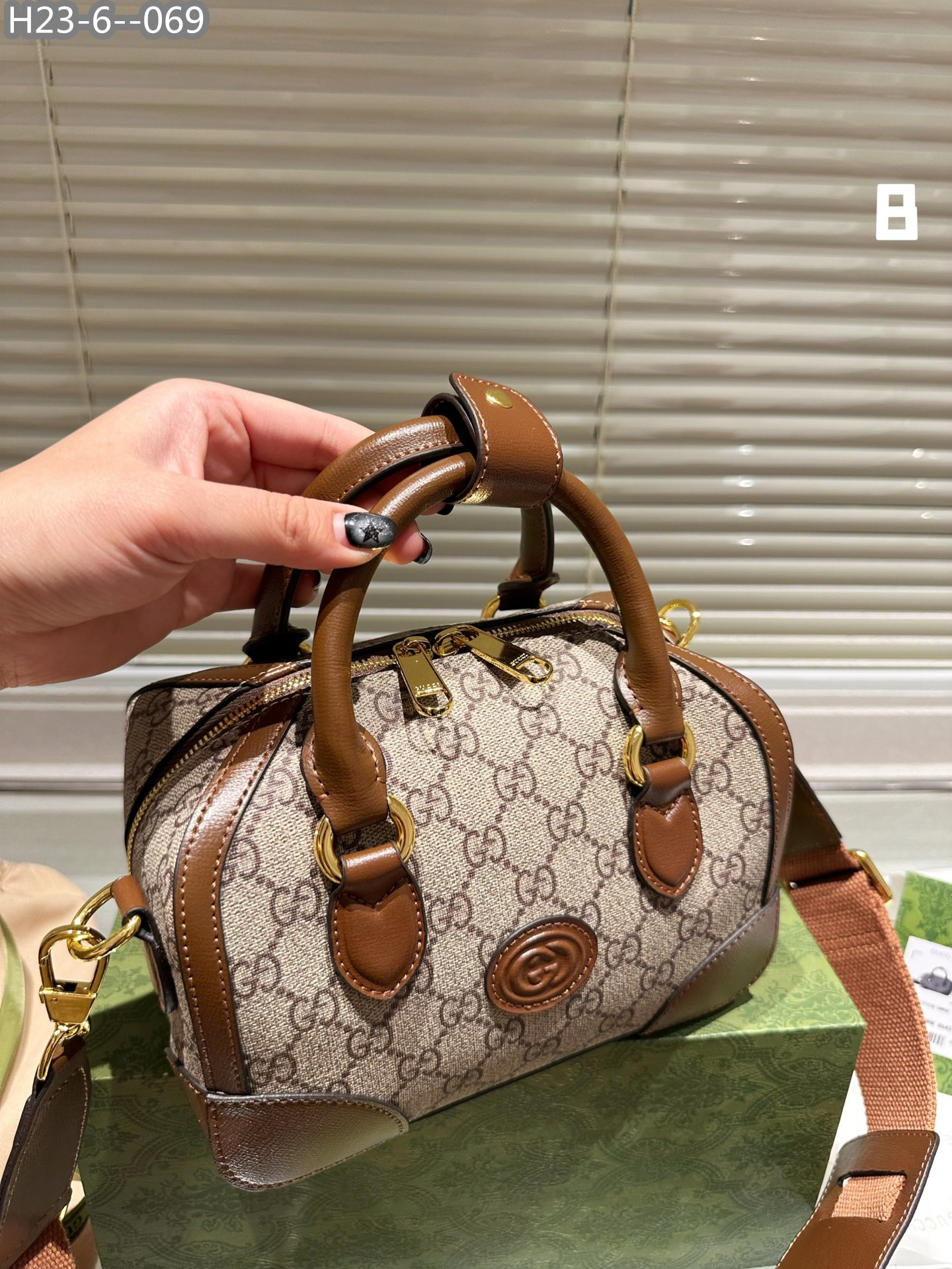 TL5129 GUCCI  65$ gallery