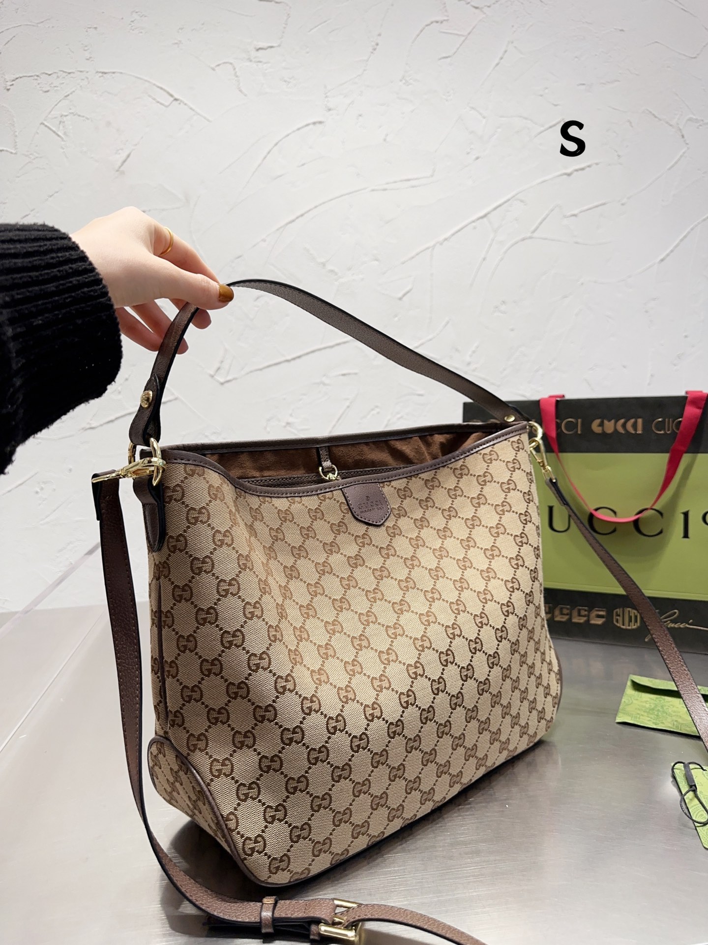 TL5613 GUCCI  65$ gallery