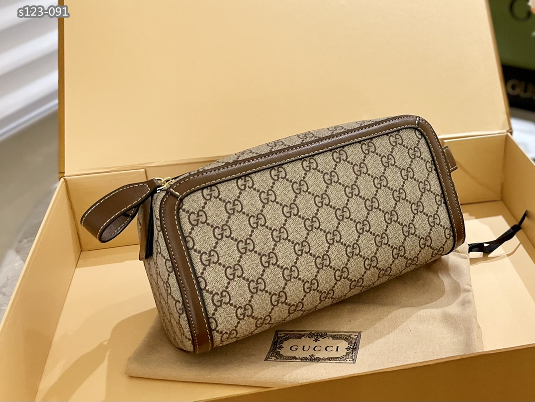 TL6005 GUCCI  52.99$ gallery