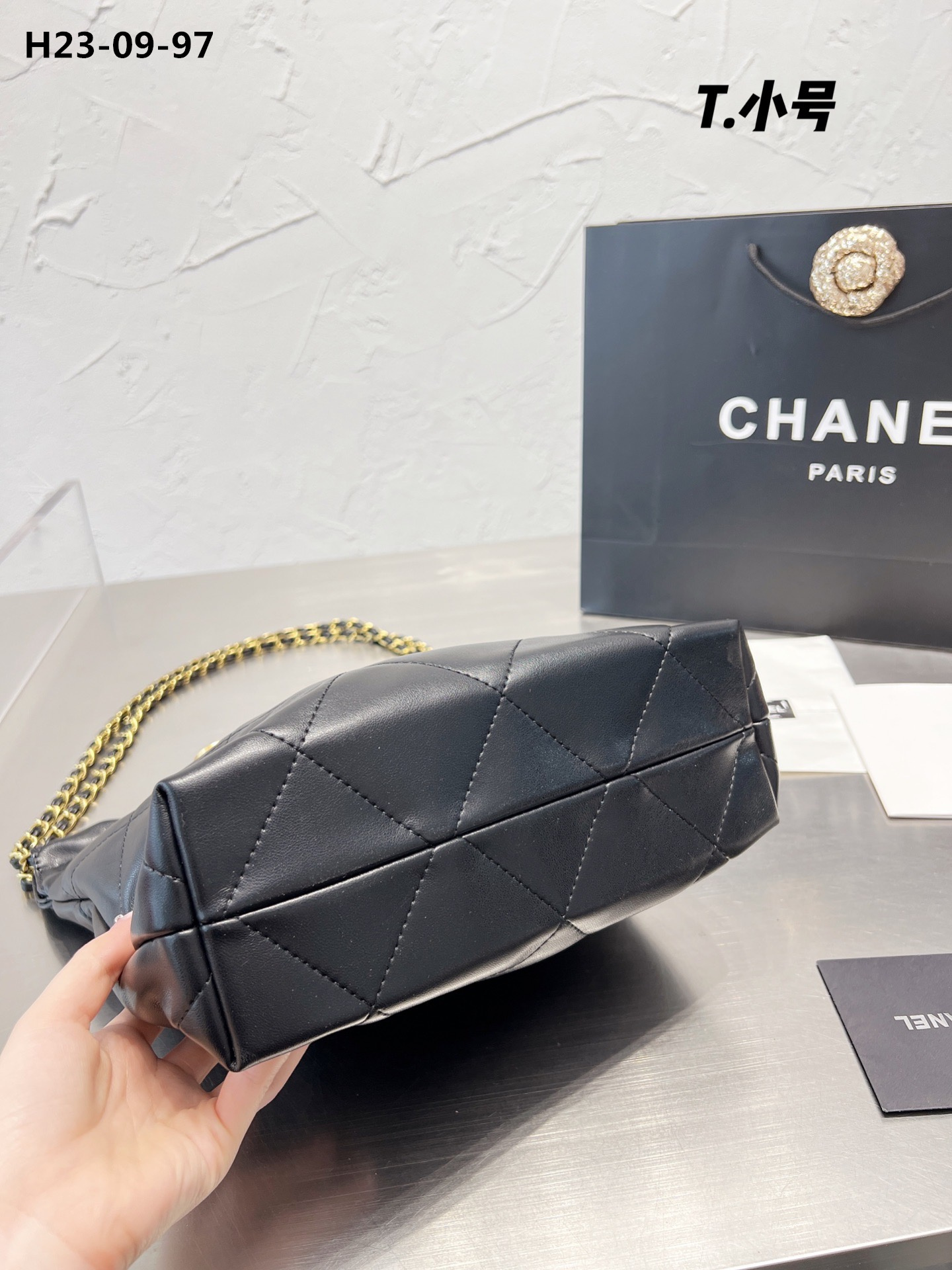 TL6124 CHANEL  59.99$ gallery