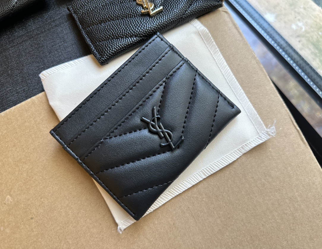 TL6421 YSL  35$ gallery