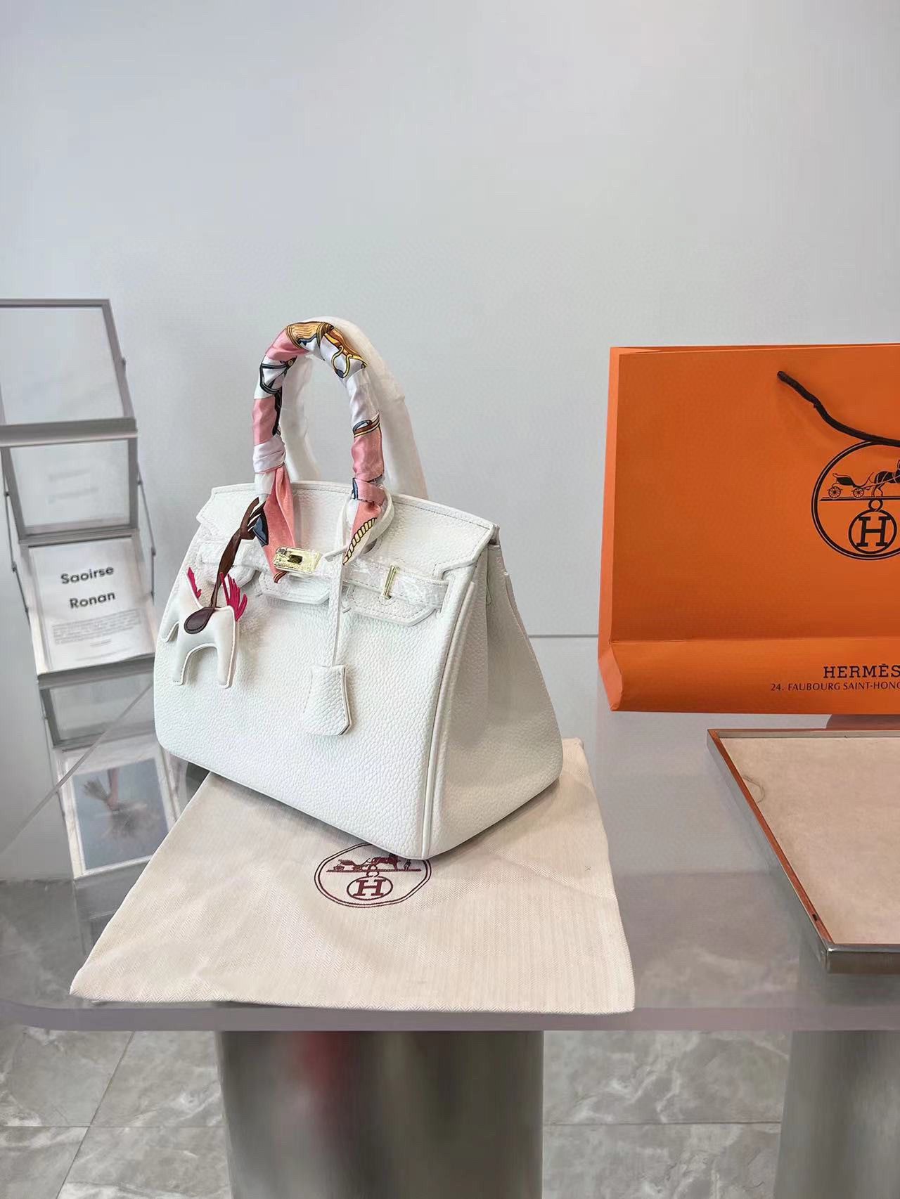 TL6438 HERMES 59.99$ gallery