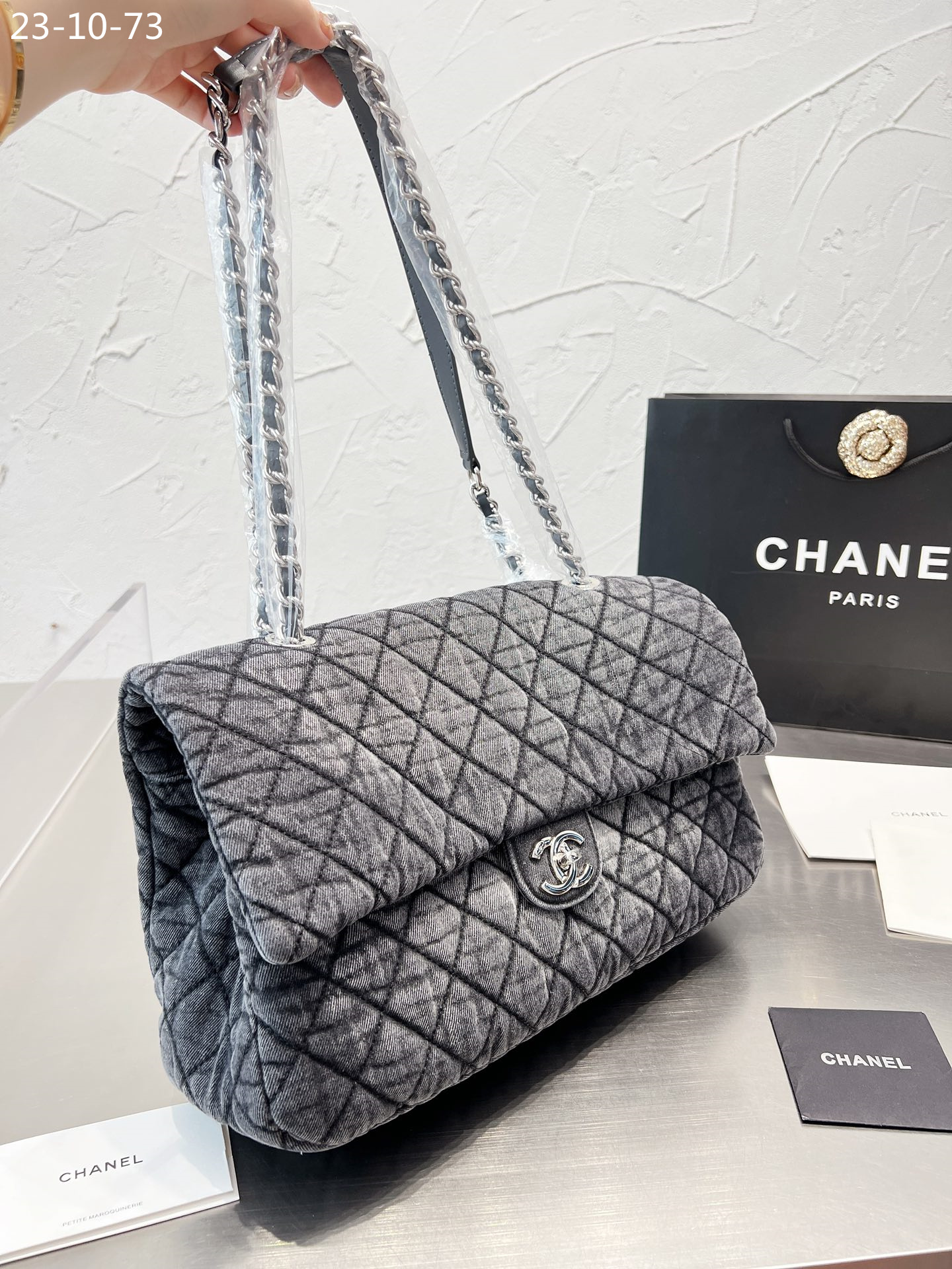 TL6653 CHANEL 65$ gallery