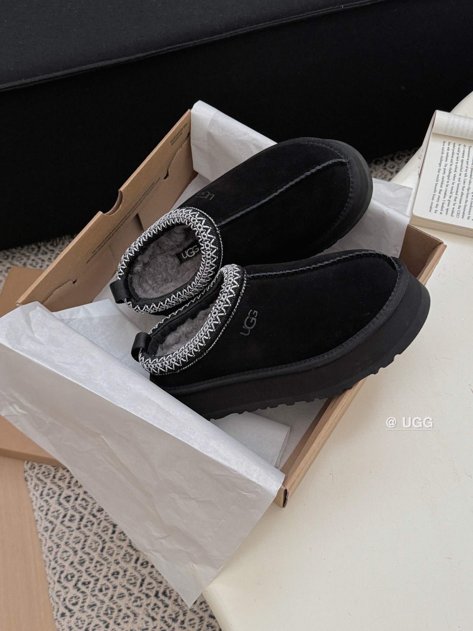 TL6755 UGG 78$ gallery