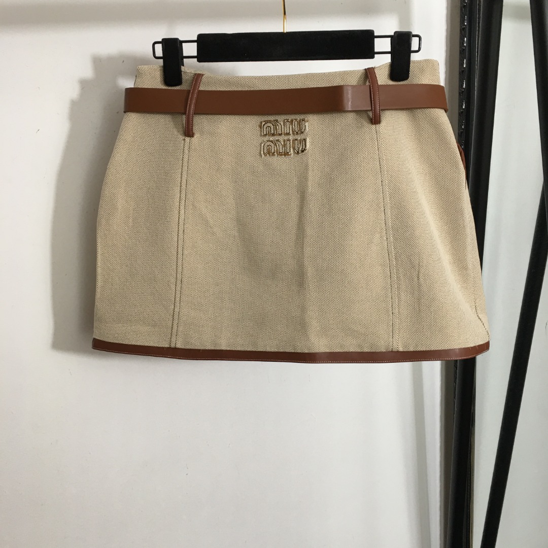 TL6864 MIUMIU 49.99$ gallery