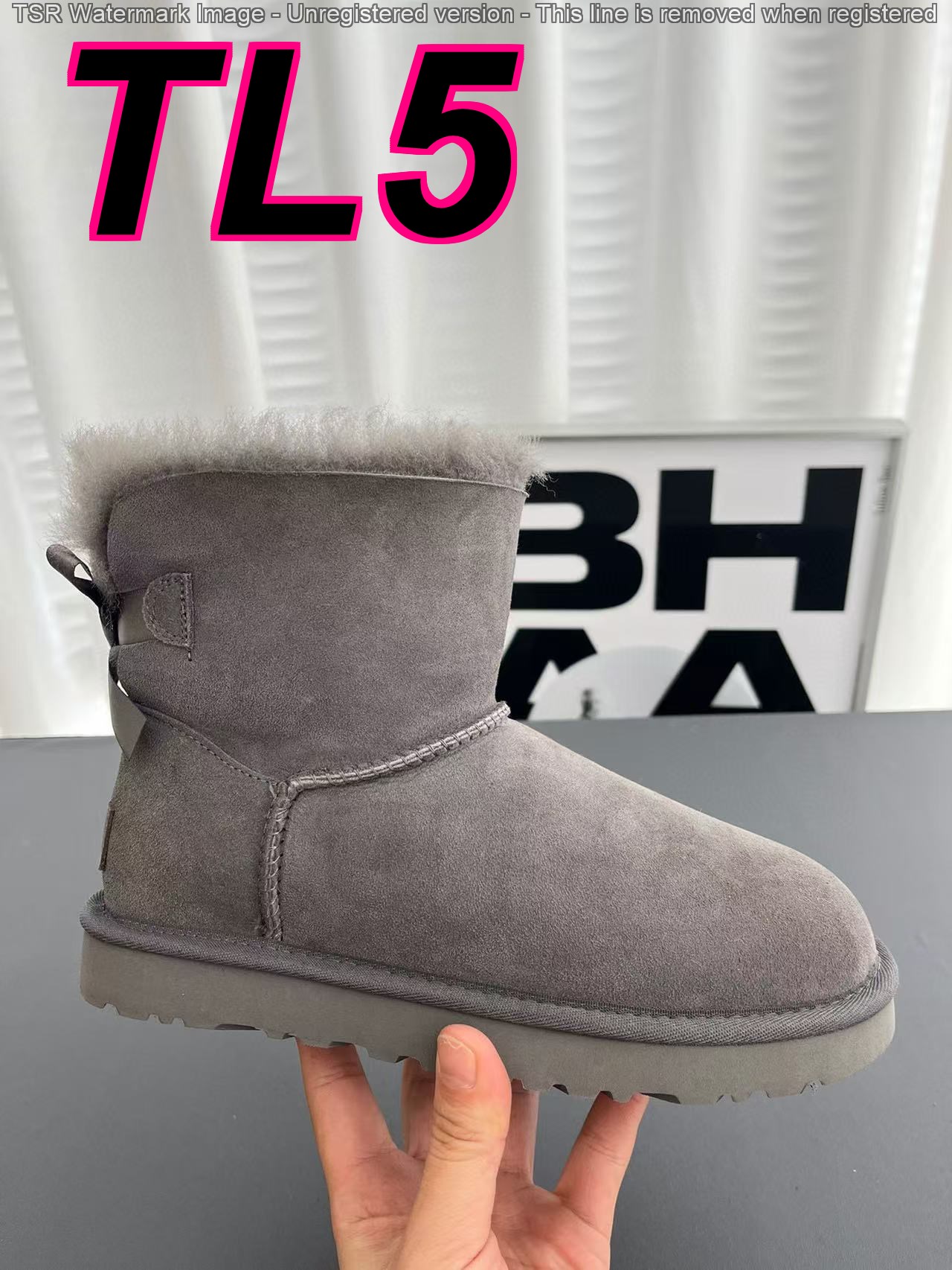 TL6885 UGG  63$ gallery