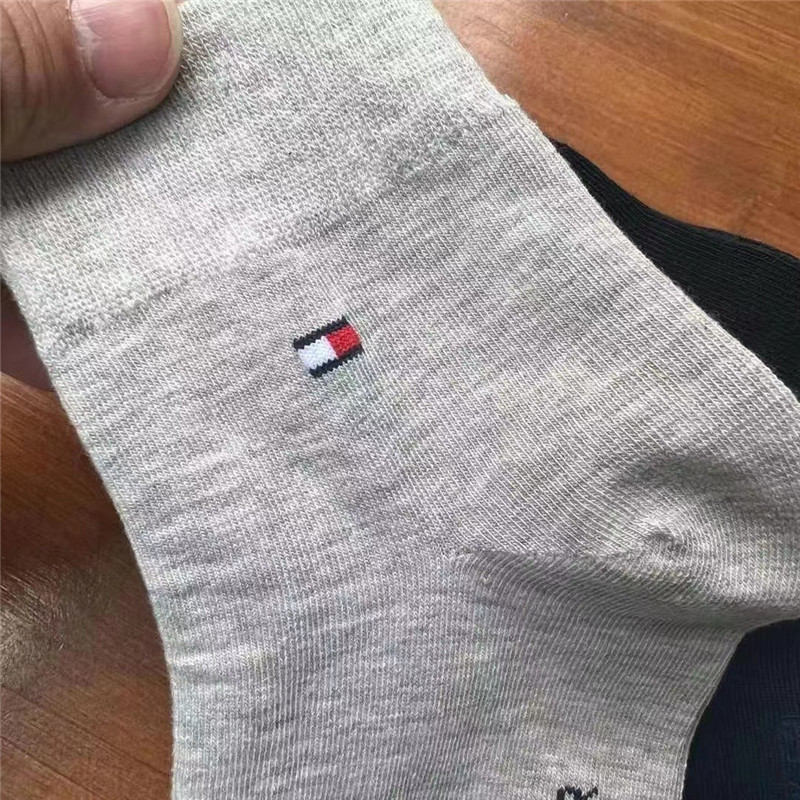 TOMMY HILFIGER SOCKS WZ201-WZ204 gallery