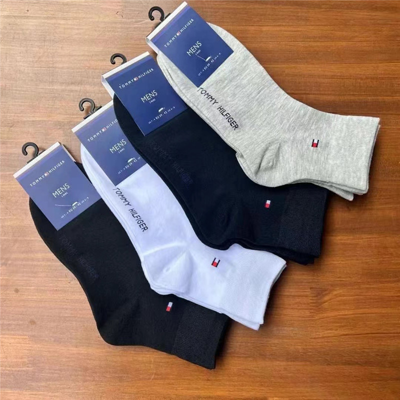 TOMMY HILFIGER SOCKS WZ201-WZ204 gallery