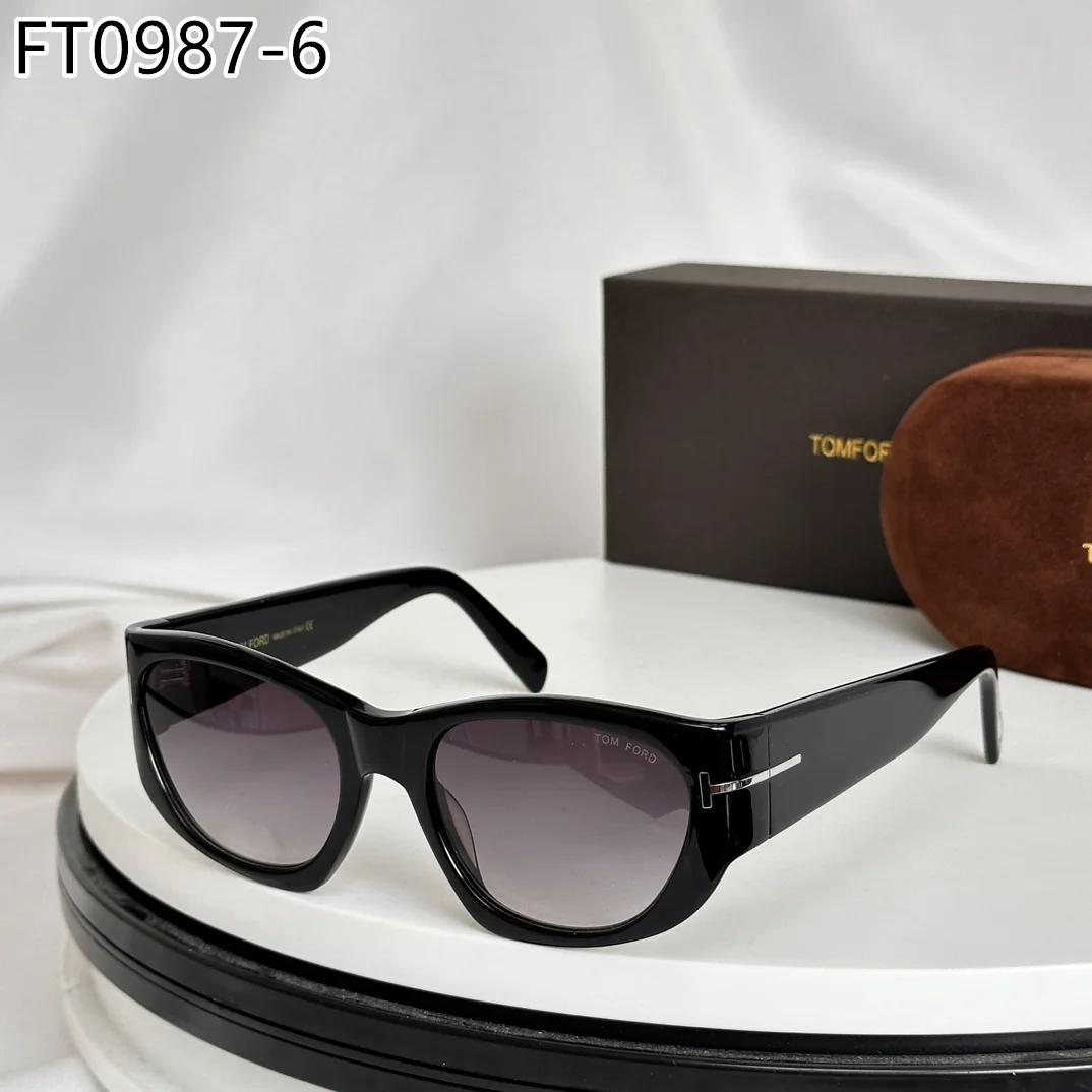 TOM FORD $43 gallery