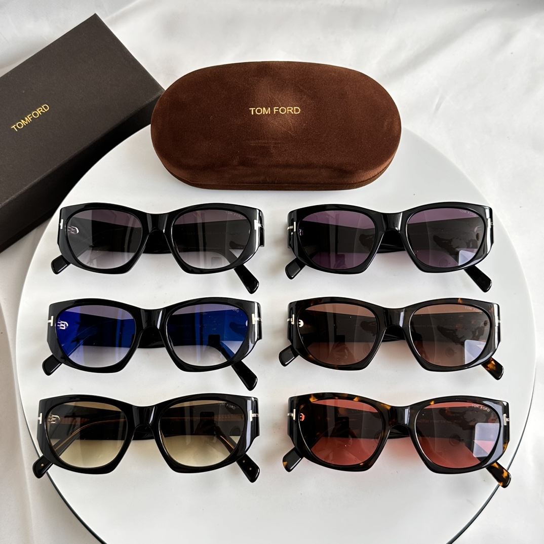 TOM FORD $43 gallery