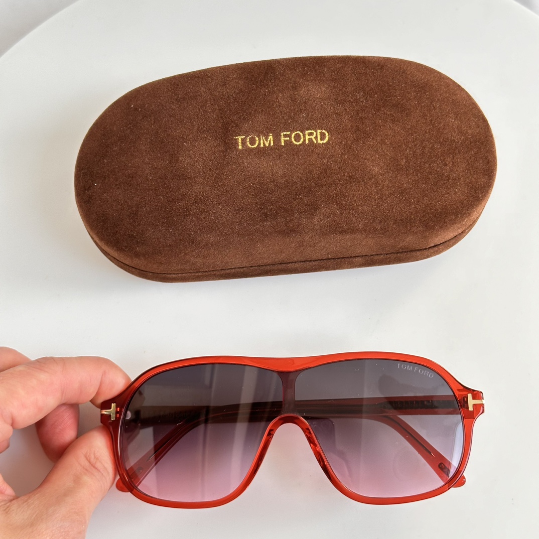 TOM FORD $44 gallery