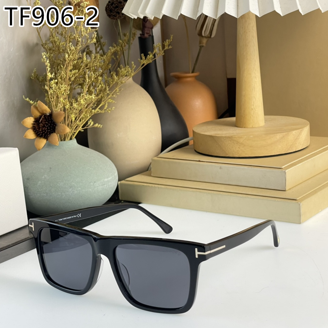 TOM FORD $53 gallery