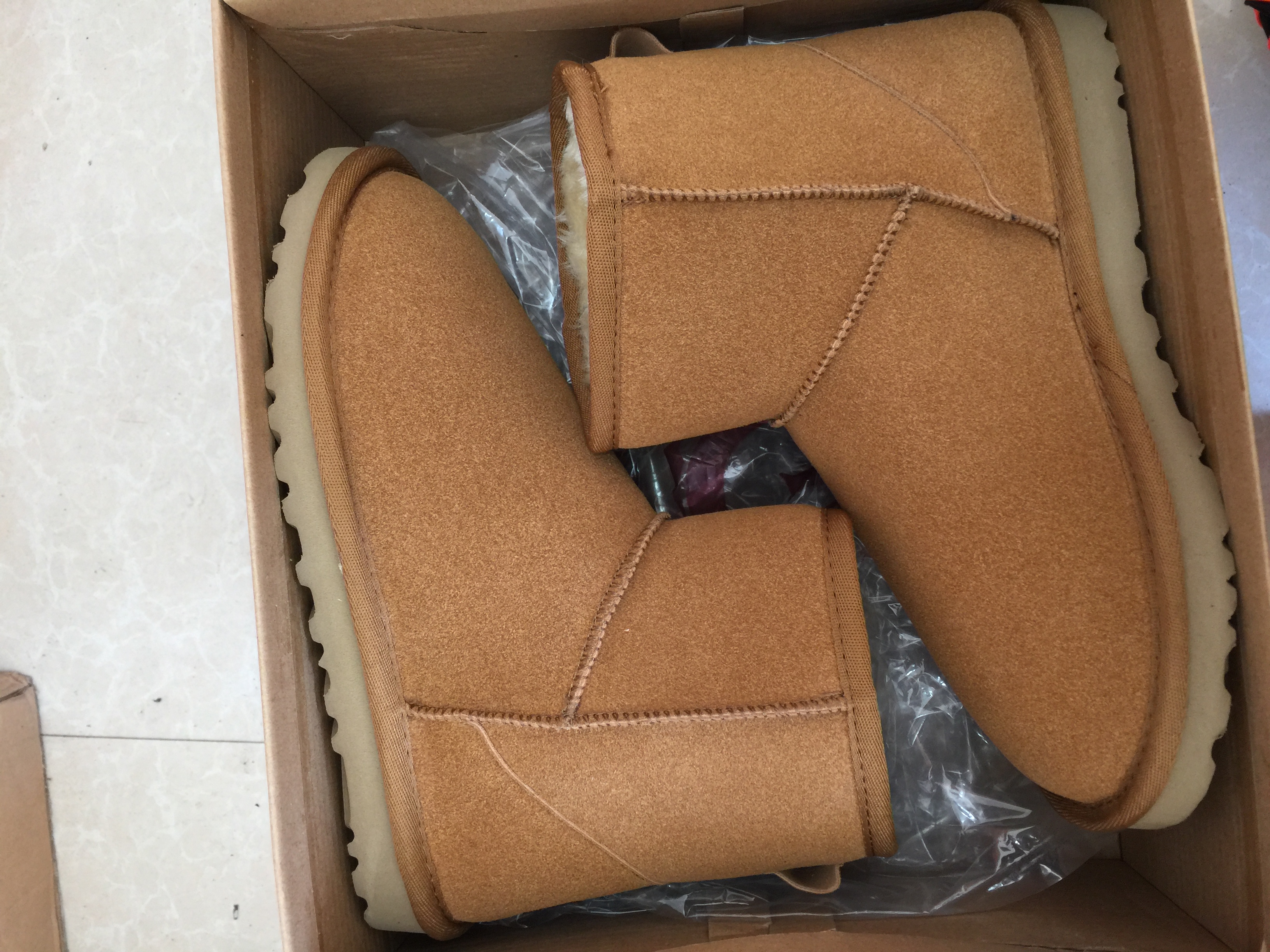 UBA  UGG  59.99usd gallery