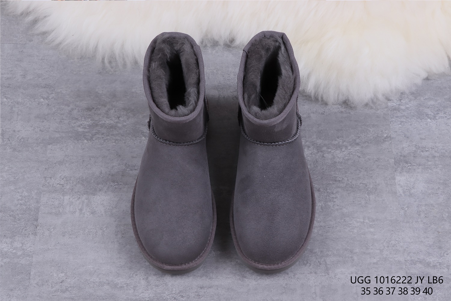 UGG 32.32$ 编号279-2436-R gallery