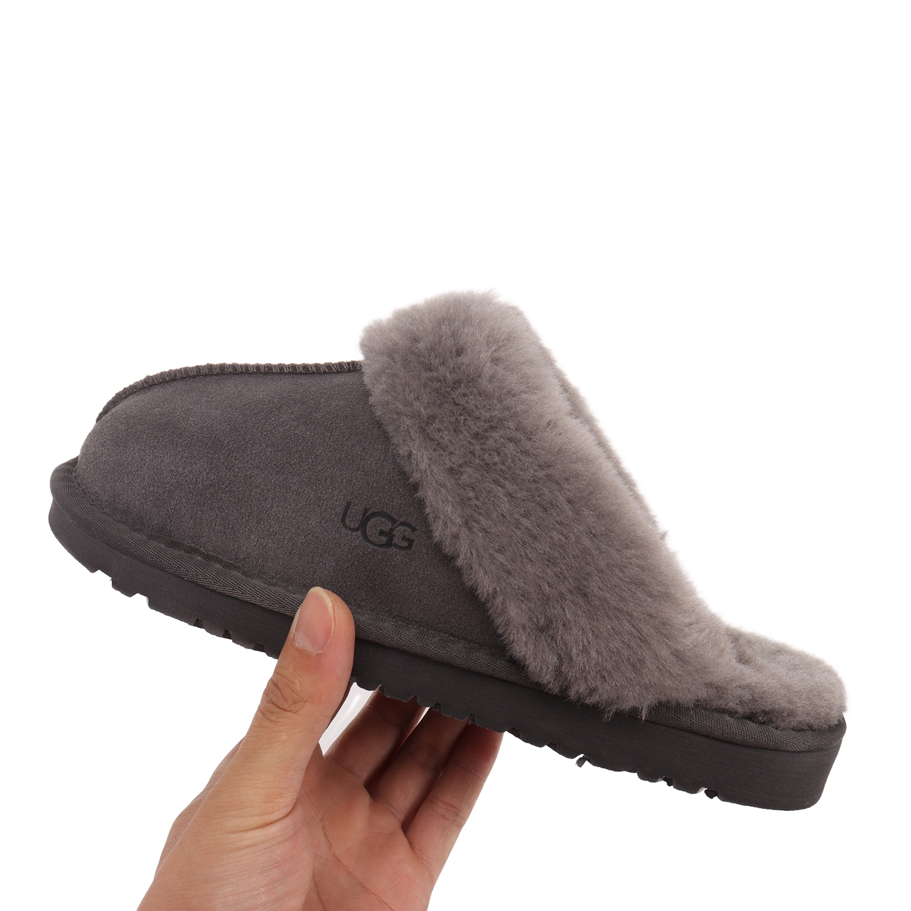 UGG 34.01$    CODE 279-10449-T gallery