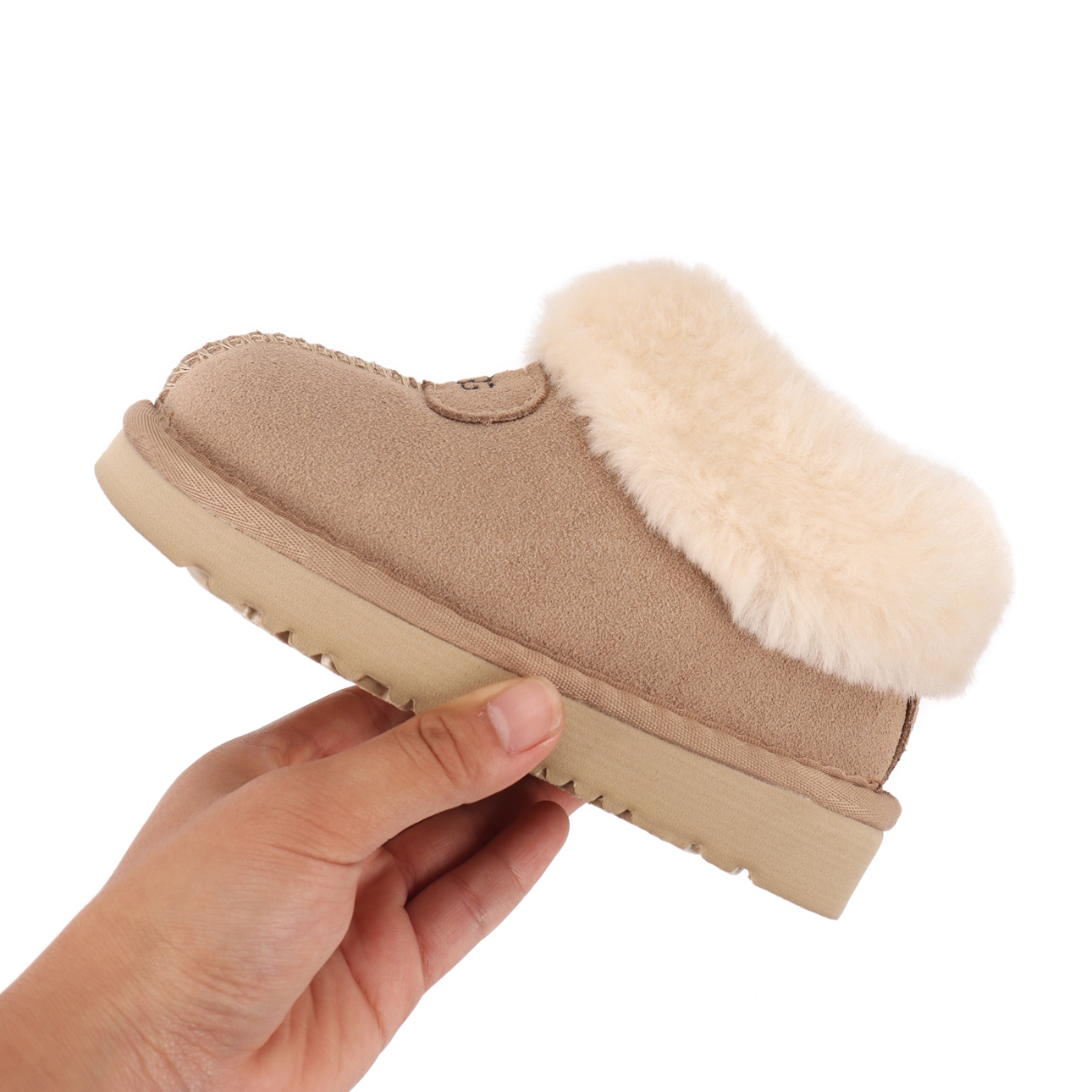 UGG 34.01$    CODE 279-10464-T gallery