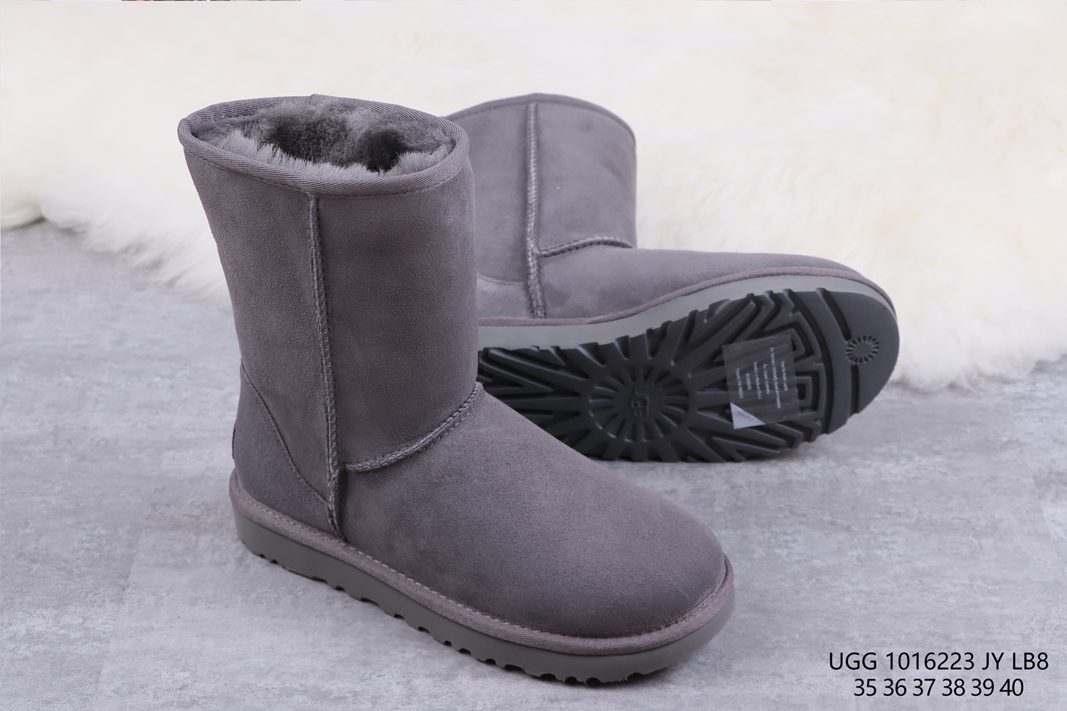 UGG 35.73$ 编号279-2437-R gallery