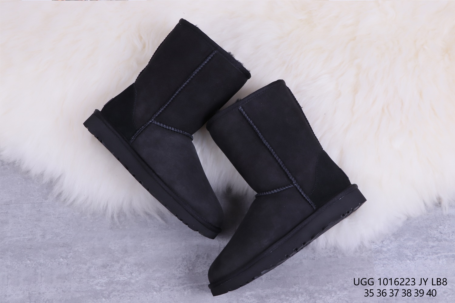 UGG 35.73$ 编号279-2437-R gallery