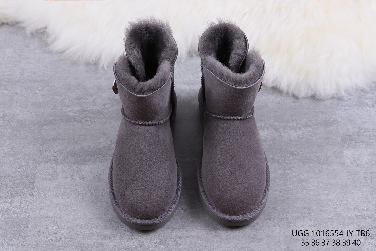 UGG 37.47$ 编号279-2435-R gallery