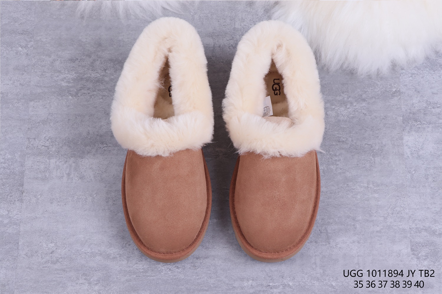 UGG 39.21 编号279-2423-R gallery