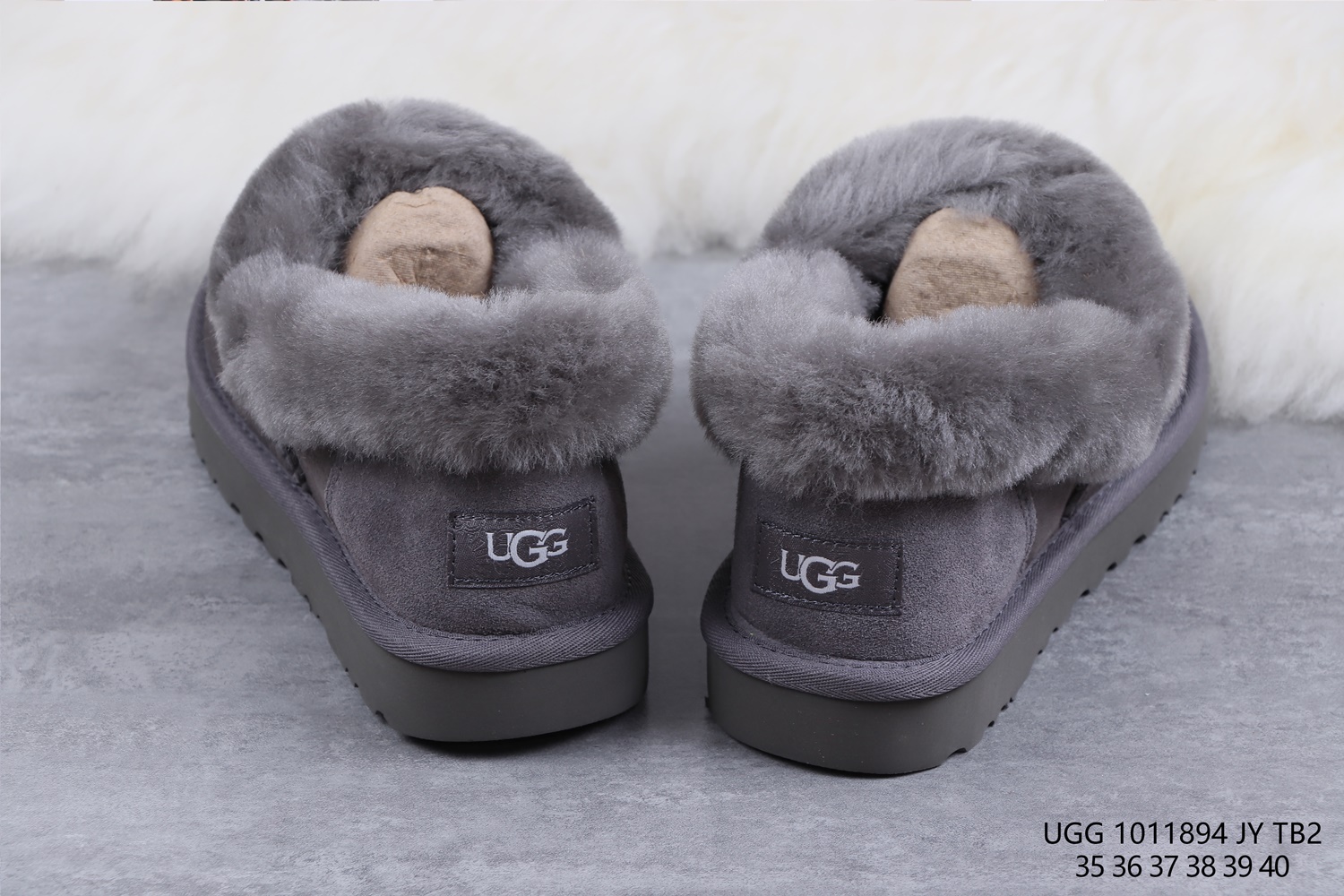 UGG 39.21 编号279-2423-R gallery