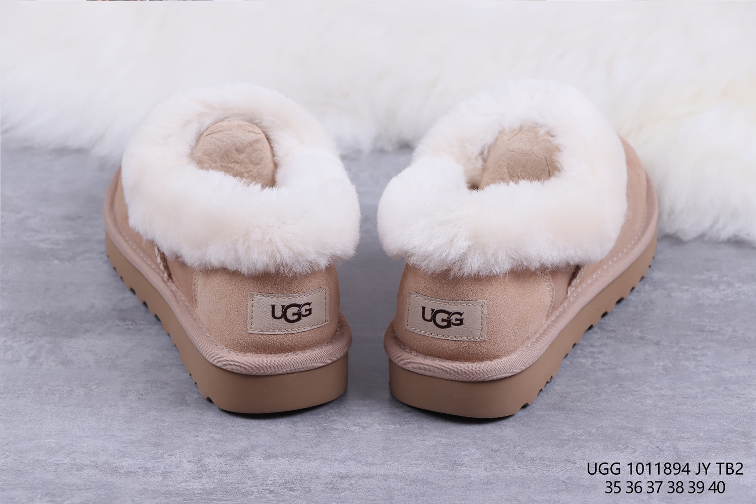 UGG 39.21 编号279-2423-R gallery