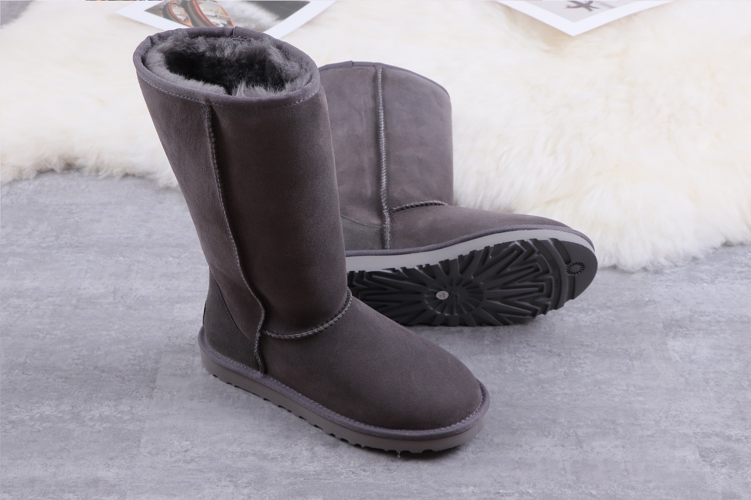 UGG 39.28$   CODE 279-2438-R gallery