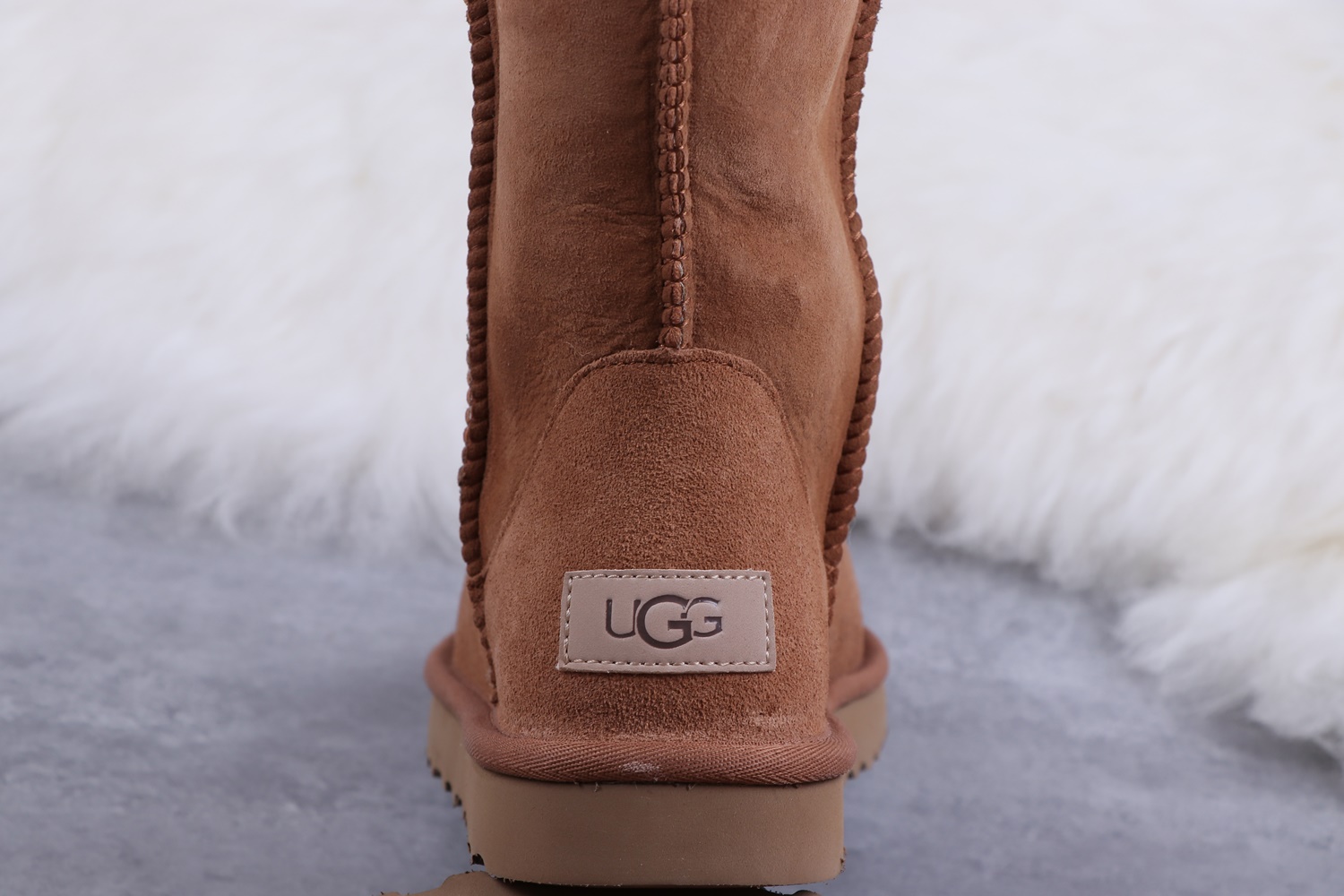 UGG 39.28$   CODE 279-2438-R gallery