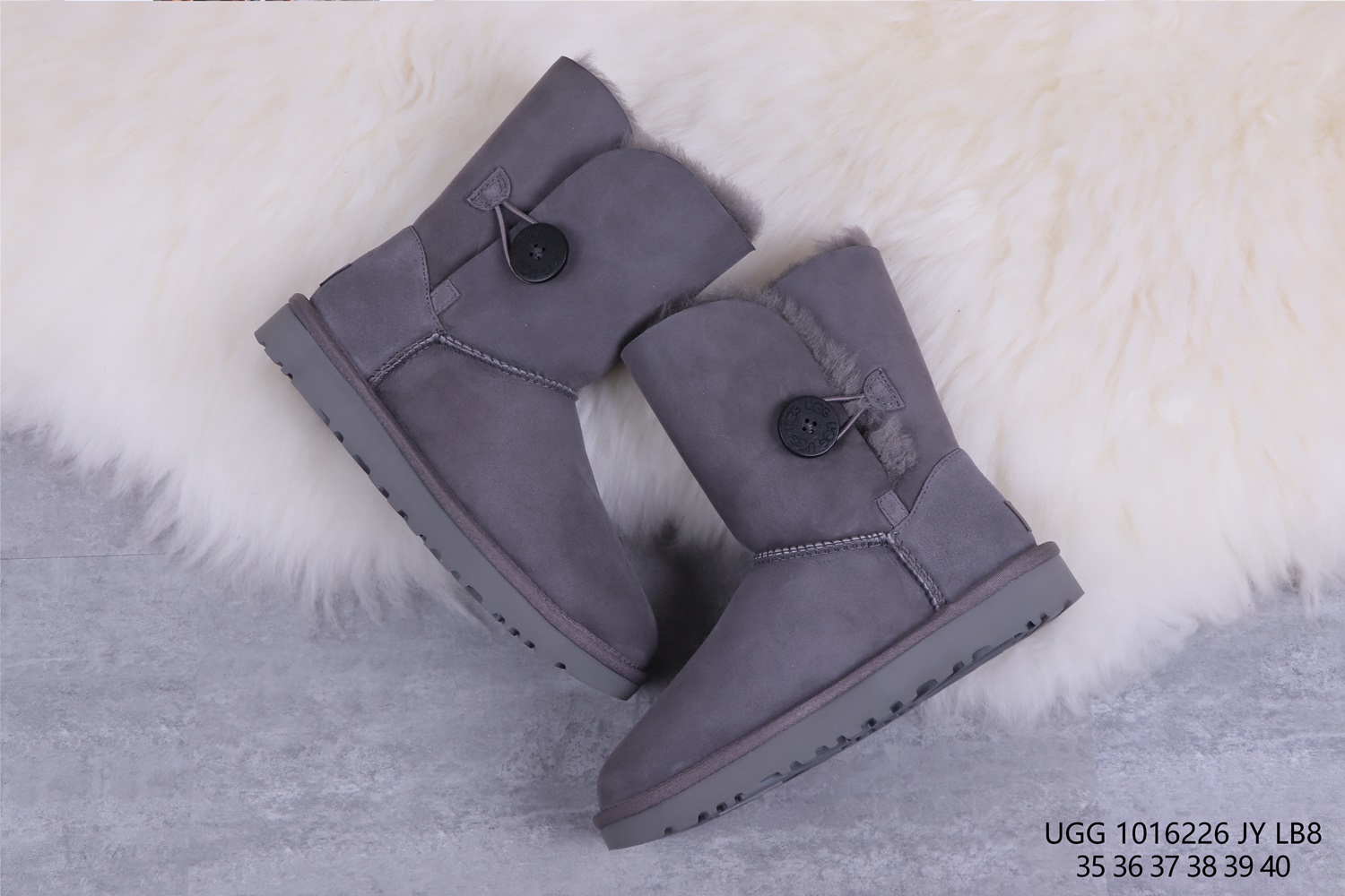 UGG 39.29$ 编号279-2439-R gallery