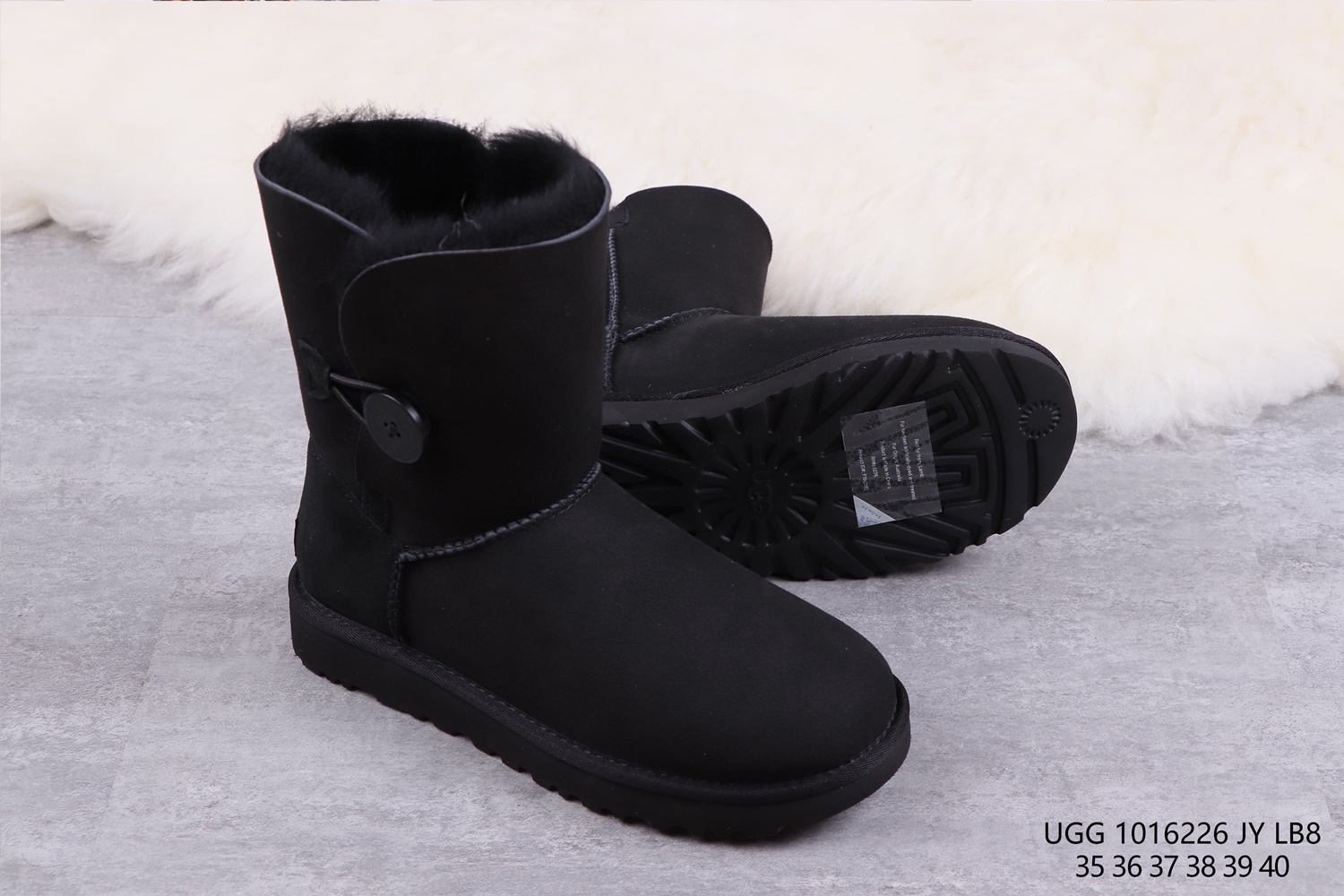 UGG 39.29$ 编号279-2439-R gallery