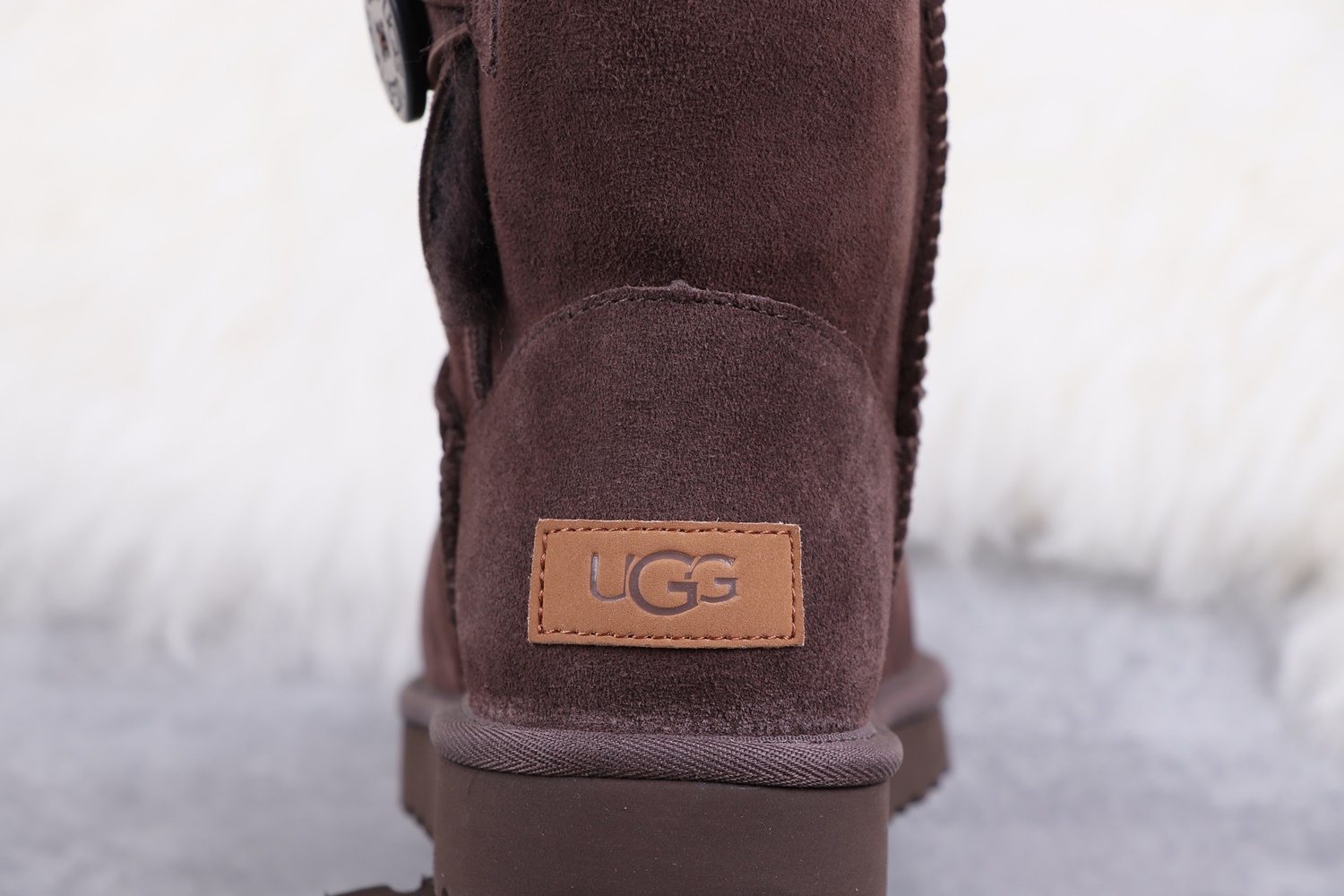 UGG 39.29$ 编号279-2439-R gallery