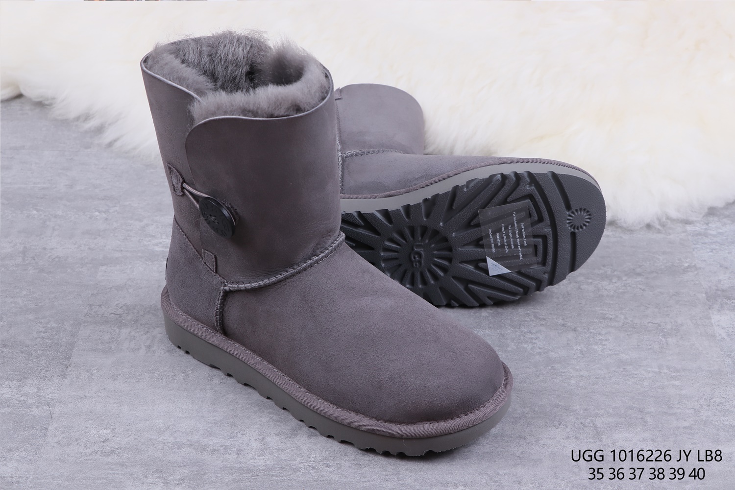 UGG 39.29$ 编号279-2439-R gallery